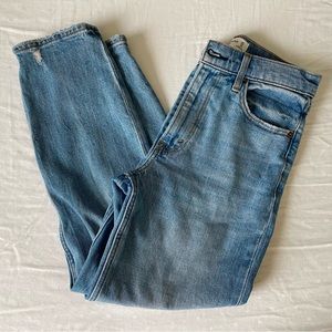 a&f The Mom High Rise ankle jeans